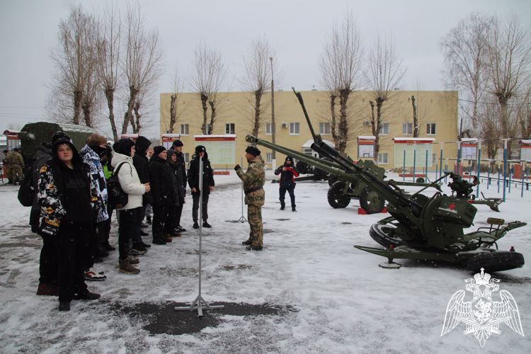 18 ноября на базе Пермского военного института Росгвардии состоялось краевое мероприятие - День призывника «Наша слава – Российская держава»
