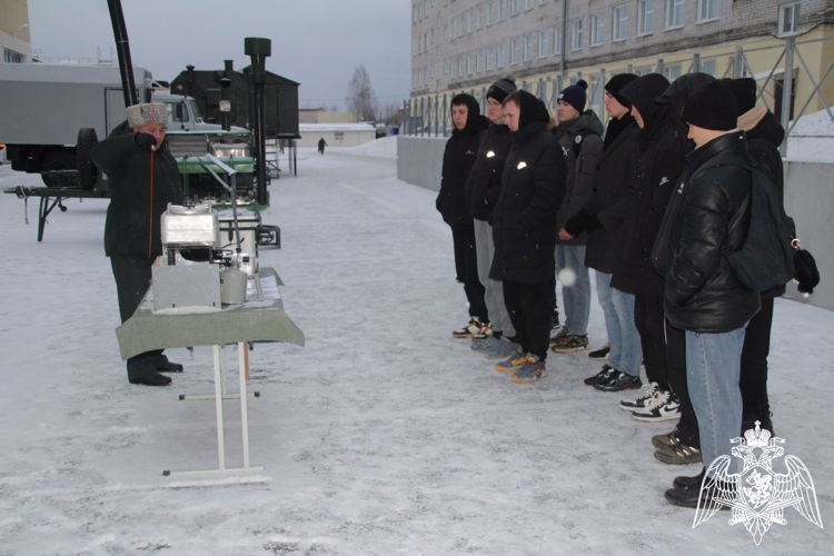 18 ноября на базе Пермского военного института Росгвардии состоялось краевое мероприятие - День призывника «Наша слава – Российская держава»