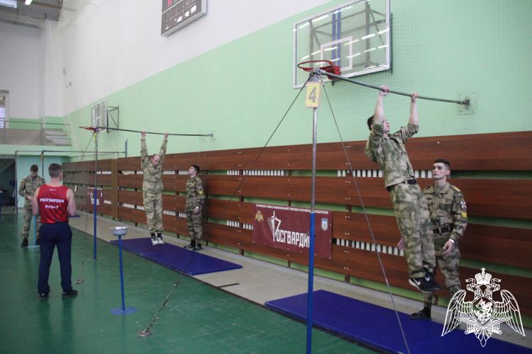 В военном институте прошел спортивный праздник, посвященный «Дню народного единства»