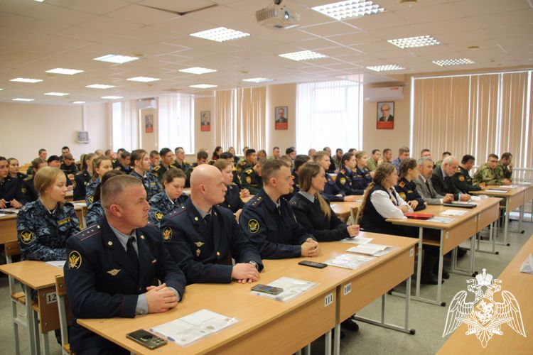 На факультете (кинологическом) Пермского военного института состоялась научно-практическая конференция «Кинологическая деятельность войск национальной гвардии Российской Федерации: современные тенденции»