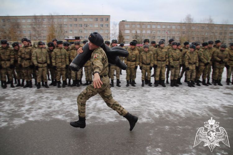 В военном институте прошел спортивный праздник, посвященный «Дню народного единства»