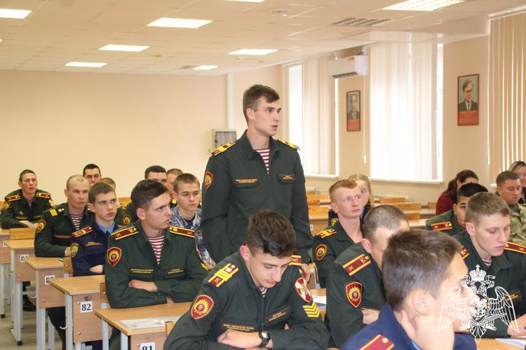 На факультете (кинологическом) Пермского военного института состоялась научно-практическая конференция «Кинологическая деятельность войск национальной гвардии Российской Федерации: современные тенденции»