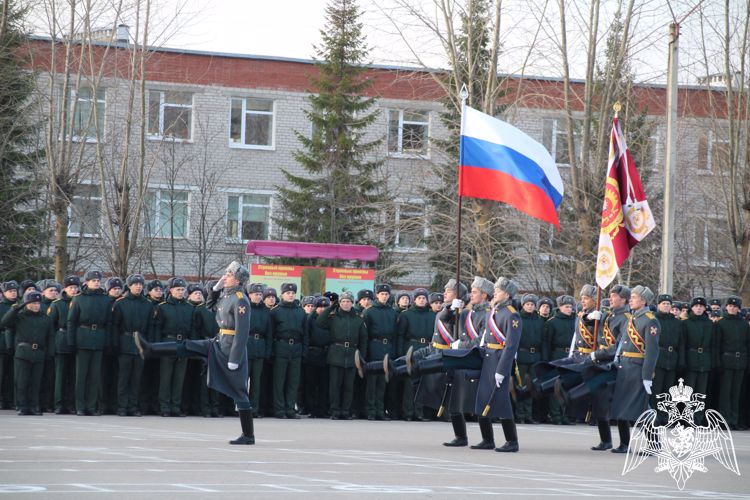 В Пермском военном институте войск национальной гвардии прошли торжественные мероприятия, посвященные празднованию 42-й годовщины со дня образования