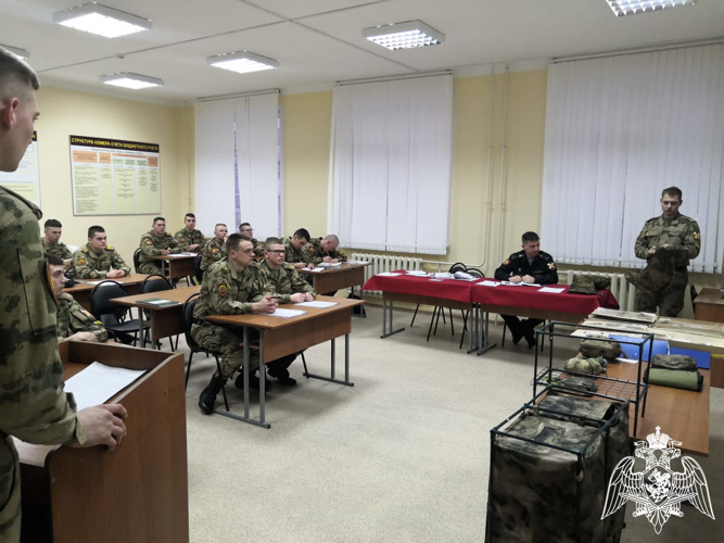На факультете (тыла) проведена защита курсовых работ по дисциплине «Товароведение военной одежды и обуви»