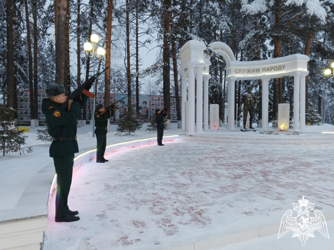 В Пермском военном институте Росгвардии прошел комплекс мероприятий, посвященный Дню Героев Отечества