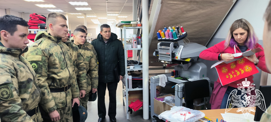 С курсантами факультета (тыла) проведены практические занятия по дисциплине «Товароведение военной одежды и обуви»