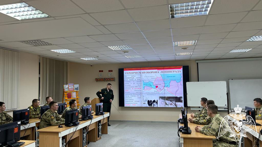 В военном институте проведены мероприятия Единого дня агитационно-пропагандистской работы