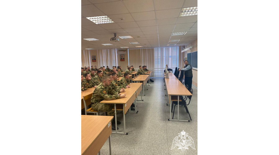 С курсантами Пермского военного института проведены занятия по теме: «Государственная система правовой информации»