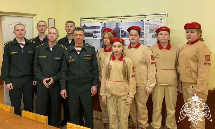 В Пермском военном институте проведен круглый стол по истории «Несломленный Ленинград. 80 лет со дня полного освобождения Ленинграда от фашистской блокады»