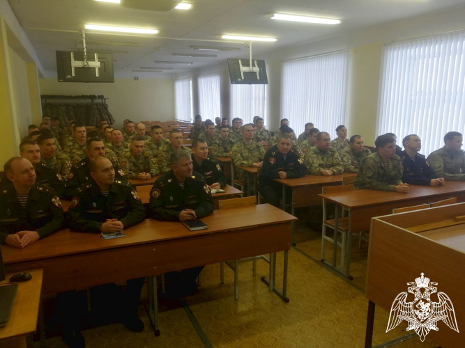 В Пермском военном институте проведен круглый стол по теме «Особенности организации артиллерийско-технического обеспечения ВНГ РФ»