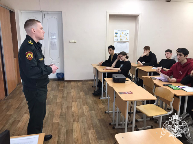Военнослужащие факультета (связи) провели агитационно-пропагандистскую работу, направленную на профессиональную ориентацию учащихся образовательных организаций города Перми
