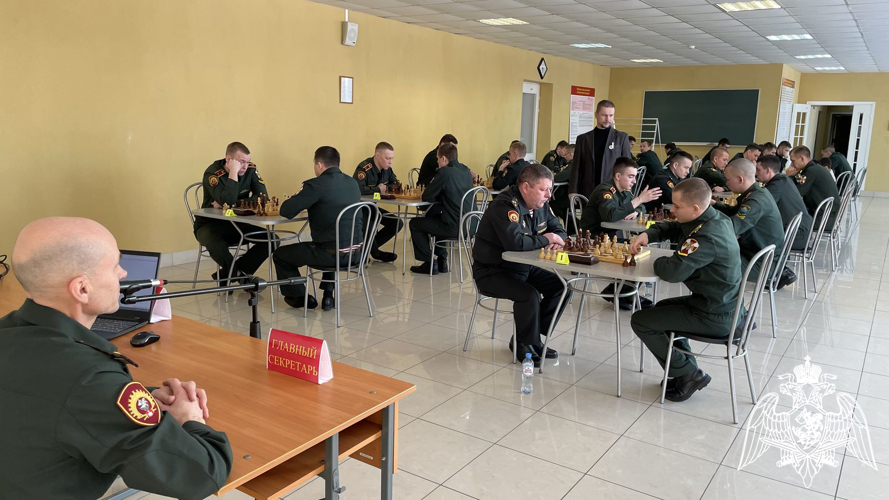 Военнослужащие Пермского военного института приняли участие в чемпионате института по шахматам