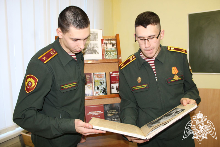 В Пермском военном институте проведён обмен опытом изучения военной истории России, раскрывающей героические будни Сталинградской битвы