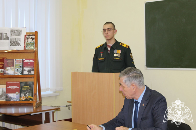 В Пермском военном институте проведён обмен опытом изучения военной истории России, раскрывающей героические будни Сталинградской битвы