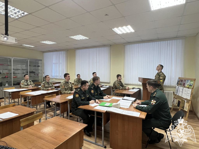 В Пермском военном институте на факультете (кинологическом) состоялась защита отчетов курсантов четвертого курса по итогам учебной (войсковой) практики