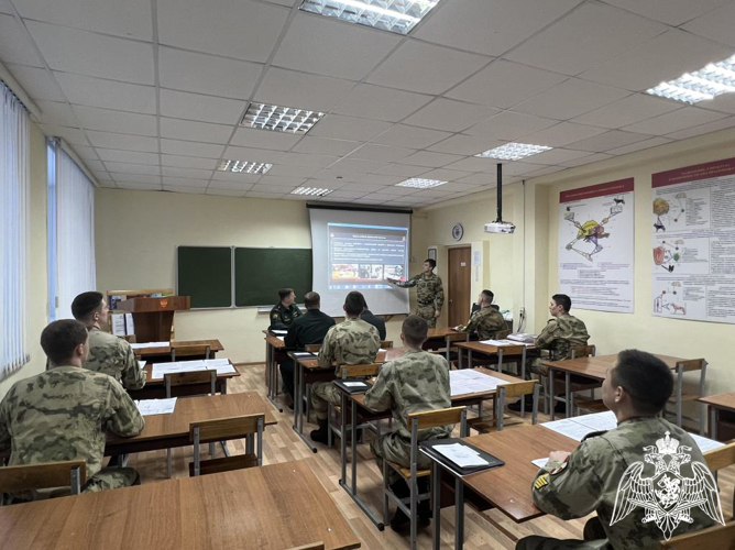 В Пермском военном институте на факультете (кинологическом) состоялась защита отчетов курсантов четвертого курса по итогам учебной (войсковой) практики