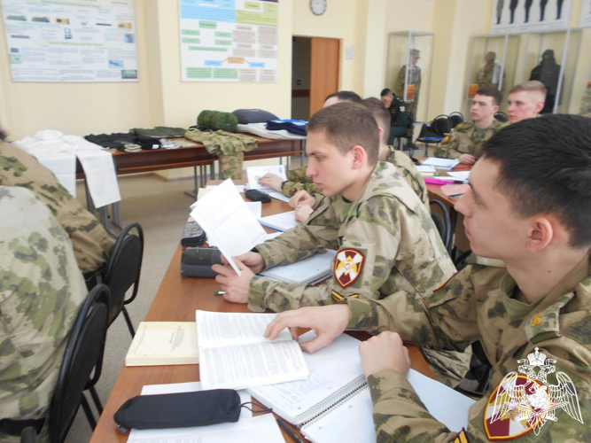 На кафедре продовольственного и вещевого обеспечения факультета (тыла) проведено групповое занятие