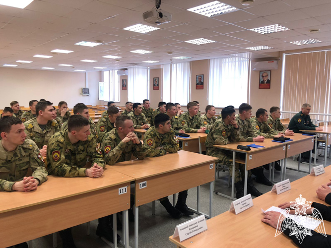 В Пермском военном институте проведен круглый стол по теме «Особенности организации артиллерийско-технического обеспечения войск национальной гвардии РФ»