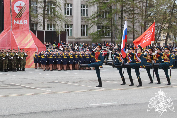 ВОЕННОСЛУЖАЩИЕ ПЕРМСКОГО ВОЕННОГО ИНСТИТУТА ВОЙСК НАЦИОНАЛЬНОЙ ГВАРДИИ РОССИЙСКОЙ ФЕДЕРАЦИИ ПРИНЯЛИ УЧАСТИЕ В ПАРАДЕ ПОБЕДЫ НА ОКТЯБРЬСКОЙ ПЛОЩАДИ ГОРОДА ПЕРМИ