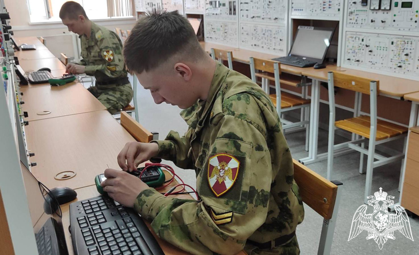 На кафедре инженерно-технических средств охраны факультета (инженерного обеспечения) проведена вузовская олимпиада «Метрология»