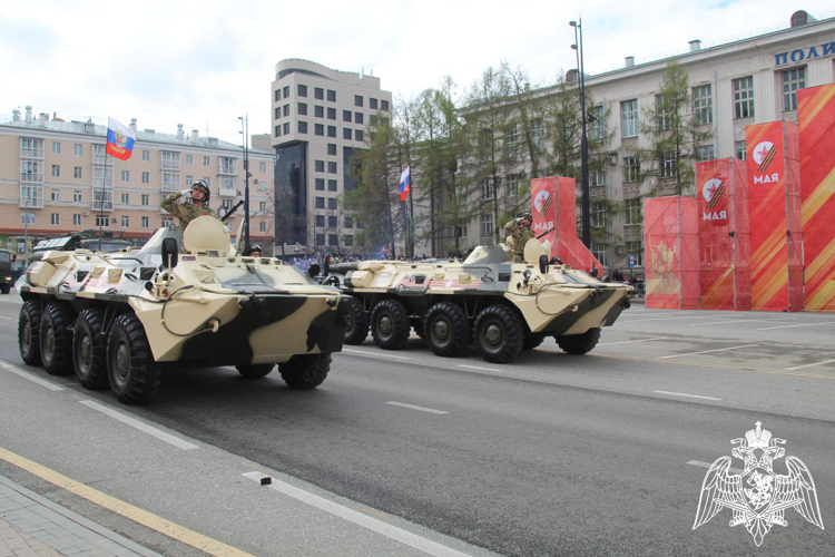 ВОЕННОСЛУЖАЩИЕ ПЕРМСКОГО ВОЕННОГО ИНСТИТУТА ВОЙСК НАЦИОНАЛЬНОЙ ГВАРДИИ РОССИЙСКОЙ ФЕДЕРАЦИИ ПРИНЯЛИ УЧАСТИЕ В ПАРАДЕ ПОБЕДЫ НА ОКТЯБРЬСКОЙ ПЛОЩАДИ ГОРОДА ПЕРМИ