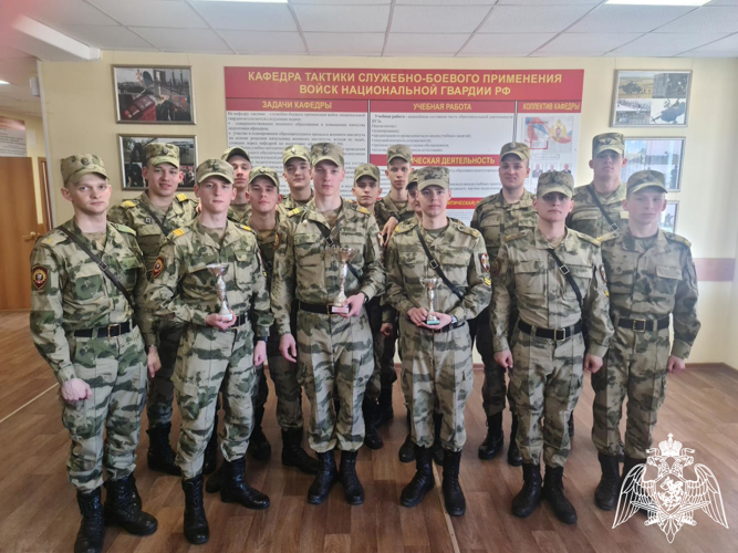 В Пермском военном институте прошла олимпиада по дисциплине «Военная топография» кафедры ТСБП ВНГ РФ