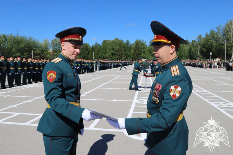 В Пермском военном институте Росгвардии состоялся 38-й выпуск офицеров