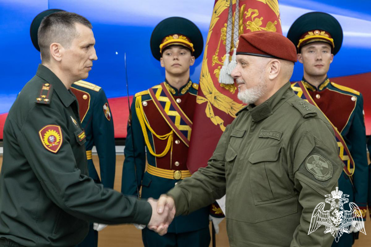 Заместители директора Росгвардии генерал-полковник Алексей Воробьев и генерал-полковник Владислав Ершов посетили Пермский военный институт войск национальной гвардии Российской Федерации