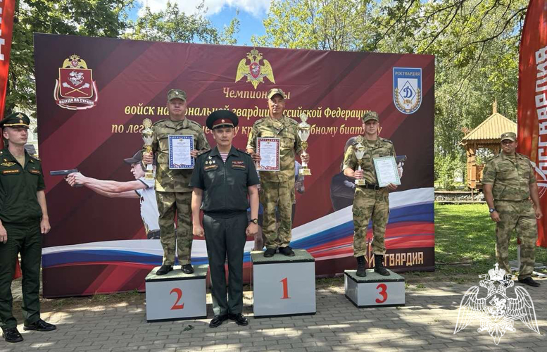 Военнослужащие Пермского военного института приняли участие в чемпионате войск национальной гвардии Российской Федерации по служебному биатлону