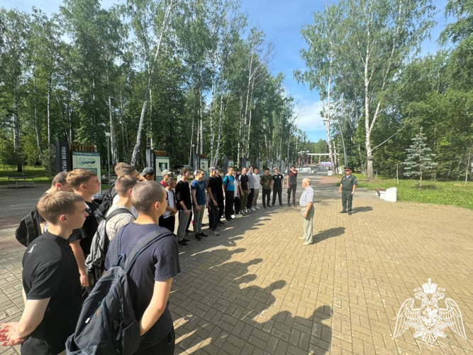 На факультете (связи) с абитуриентами проведено культурно-досуговое мероприятие
