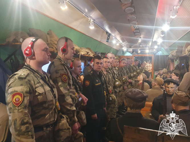 Курсанты Пермского военного института посетили уникальный передвижной музей «Поезд Победы»