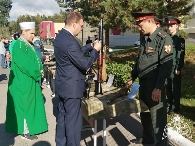 Курсанты Пермского военного института Росгвардии приняли Военную присягу