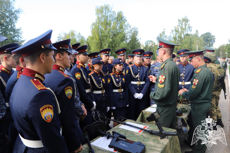 Курсанты Пермского военного института Росгвардии приняли Военную присягу