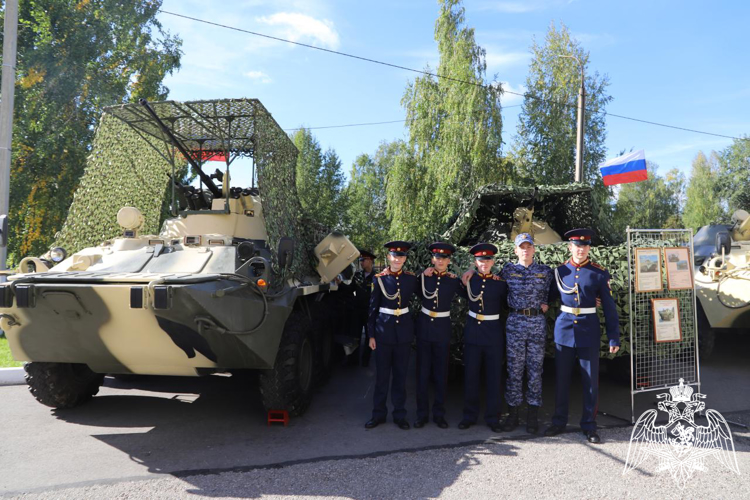 Курсанты Пермского военного института Росгвардии приняли Военную присягу