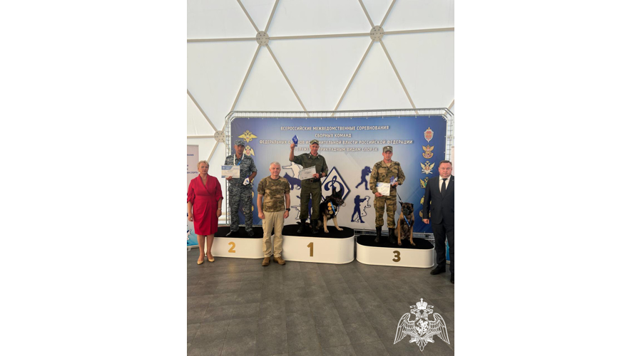 Военнослужащие учебного комплекса факультета (кинологического) приняли участие во Всероссийских соревнованиях по многоборью кинологов