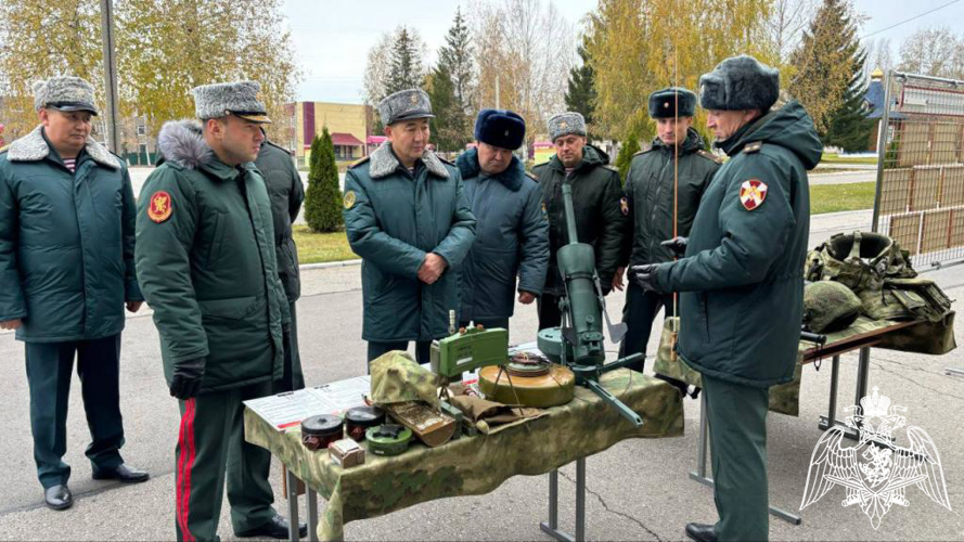 Делегация из Казахстана посетила Пермский военный институт Росгвардии