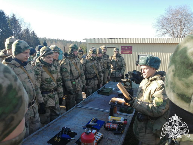 С курсантами 2 курса факультета (ракетно-артиллерийского вооружения) проведены комплексные полевые занятия