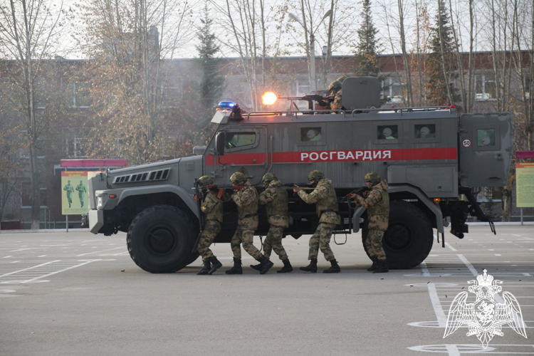Профориентационная экскурсия для кадет в Пермском военном институте войск национальной гвардии Российской Федерации