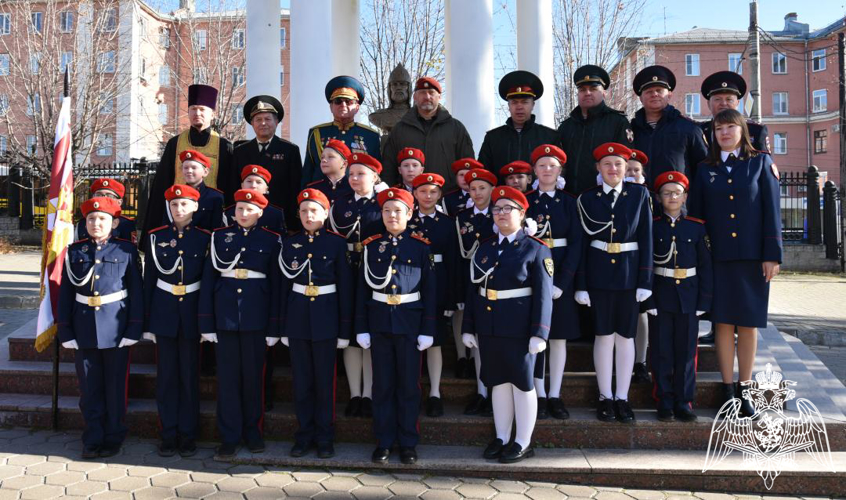 Начальник военного института полковник Филипп Сиволапов принял участие в торжественном мероприятии, посвященном принятию клятвы кадетами движения «Гвардейская смена» Удмуртской Республики