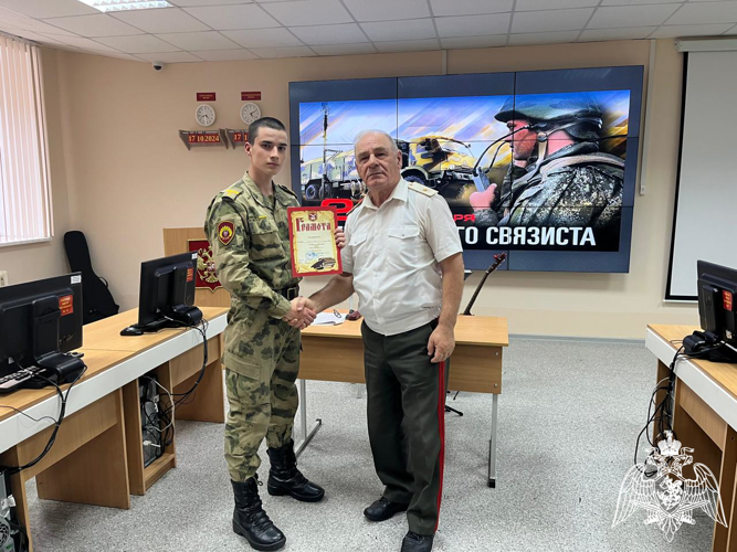 С курсантами факультета (связи) проведено культурно-досуговое мероприятие, приуроченное ко Дню военного связиста