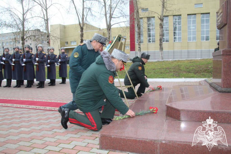 Делегация из Казахстана посетила Пермский военный институт Росгвардии
