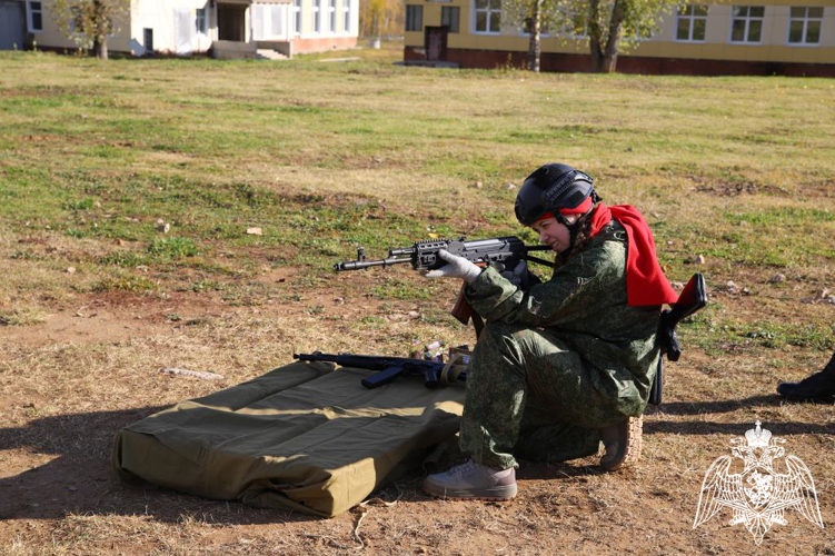 В Пермском военном институте прошел фестиваль подразделений регионального отделения детско-юношеского военно-патриотического движения «Гвардейская смена» Пермского края
