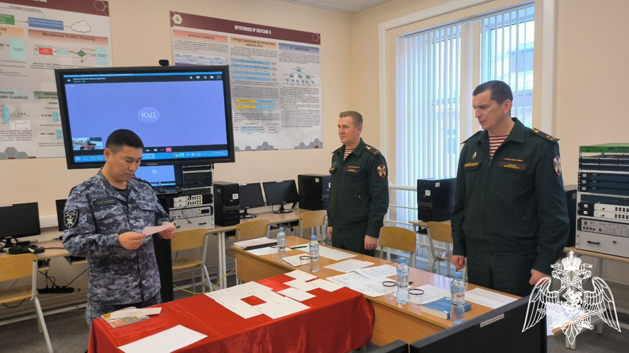 В Пермском военном институте слушатели курсов профессиональной переподготовки прошли обучение и успешно сдали междисциплинарный экзамен