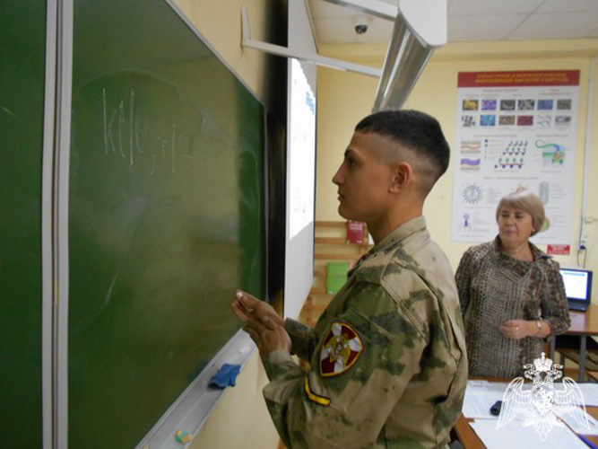 На факультете (кинологическом) прошло показное занятие по дисциплине «Химия»