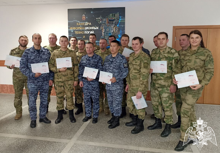 В Пермском военном институте слушатели курсов профессиональной переподготовки прошли обучение и успешно сдали междисциплинарный экзамен