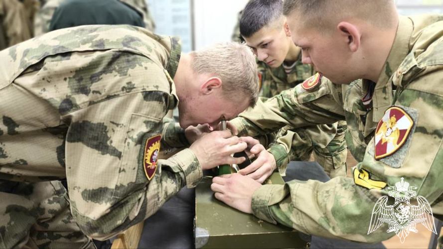 13 ноября 2024 года в Пермском военном институте прошла олимпиада по дисциплине «Радиационная, химическая и биологическая защита» посвящённой 106 годовщине войск радиационной, химической и биологической защиты