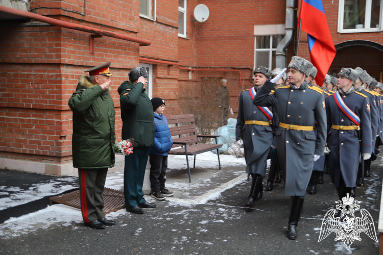 Начальник Пермского военного института ВВ МВД России с 1995 по 2005 годы генерал-майор Валерий Погорелов отметил 70-летний юбилей