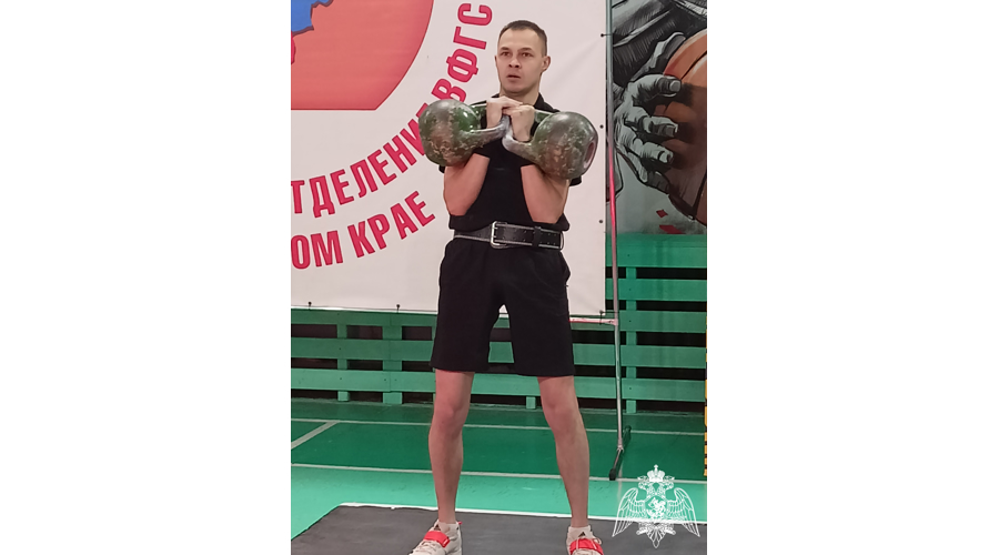 Военнослужащие Пермского военного института принимали участие в кубке Пермского края по гиревому спорту