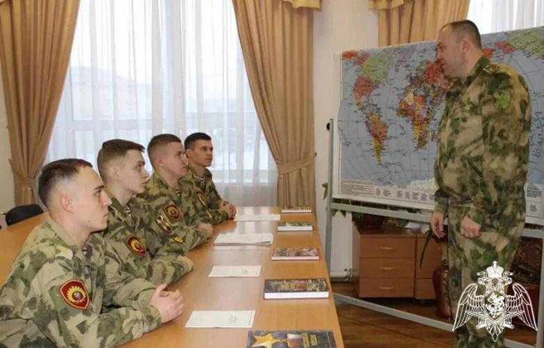 У курсантов факультета (связи) началась производственная практика (преддипломная)
