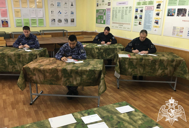 В Пермском военном институте состоялся выпуск сотрудников, освоивших дополнительную профессиональную программу повышения квалификации